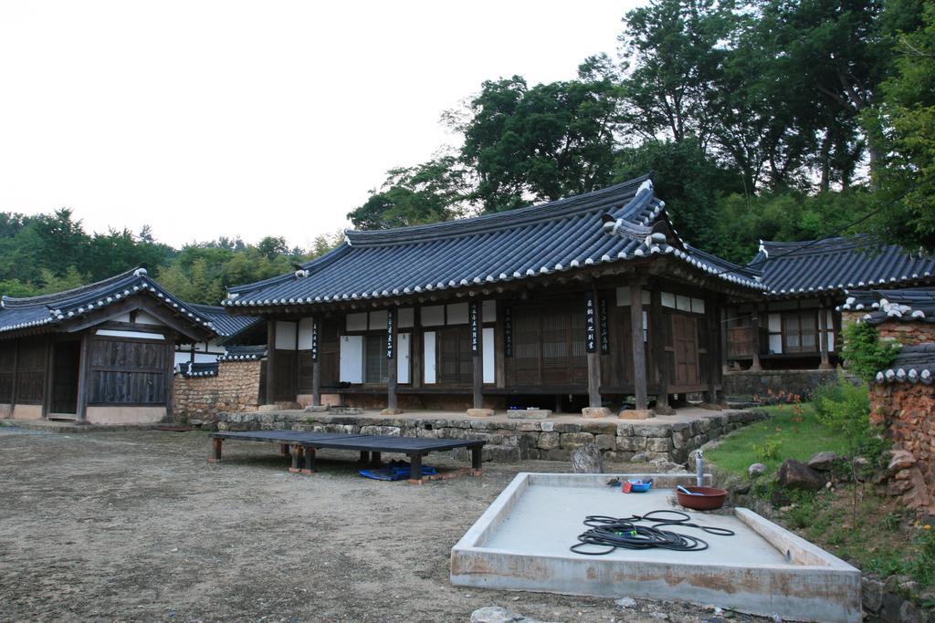 Boseong Jinrae Lee'S Traditional House מראה חיצוני תמונה