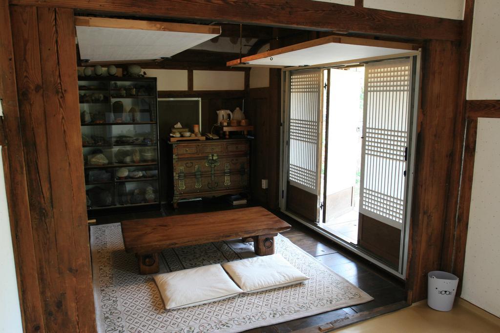 Boseong Jinrae Lee'S Traditional House מראה חיצוני תמונה