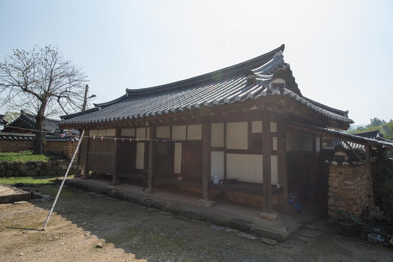 Boseong Jinrae Lee'S Traditional House מראה חיצוני תמונה