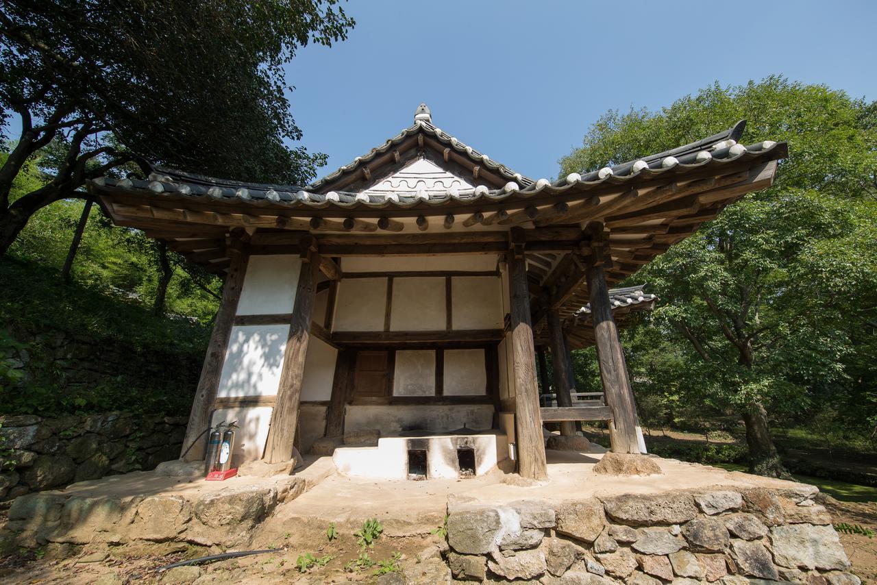 Boseong Jinrae Lee'S Traditional House מראה חיצוני תמונה